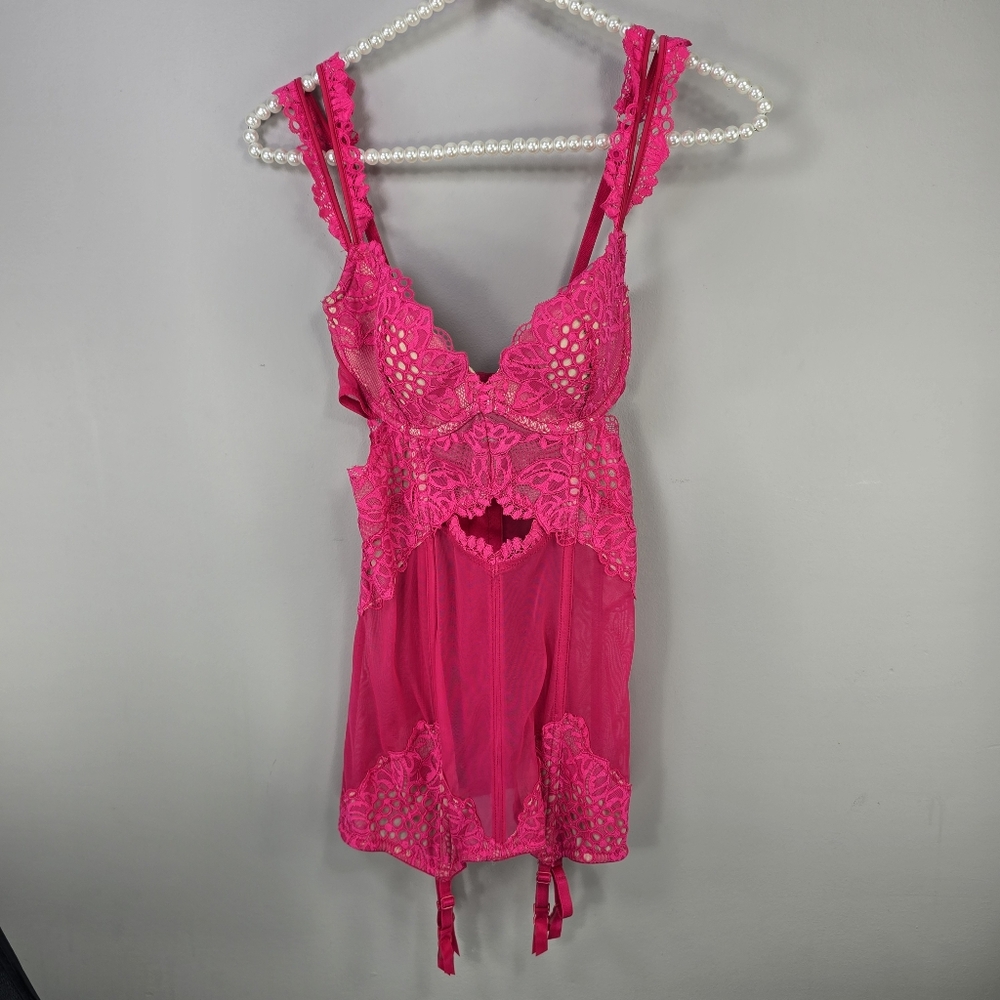 VICTORIAS SECRET Lingerie GARTER BUSTIER CORSET LACE Mesh Hot Pink/Nude 34C